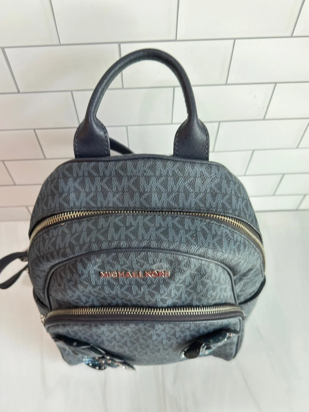 MICHAEL KORS CLASSIC SIGNATURE LOGO COATED CANVAS BACKPACK FLORAL APPLIQUÉS BLUE